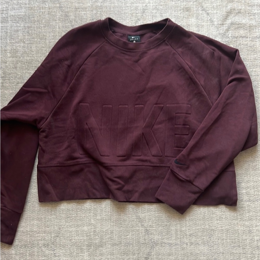 Nike women’s crew